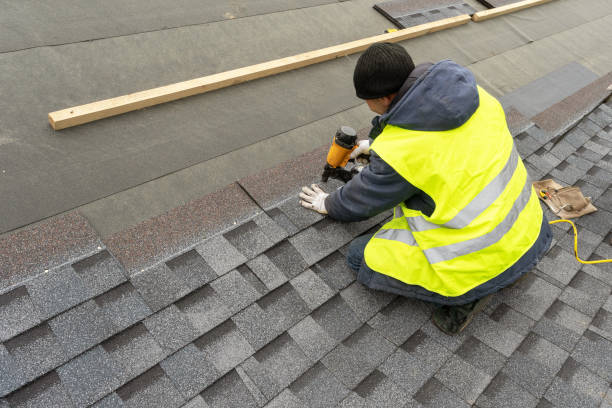 Best Emergency Roof Repair  in Lamont, MI